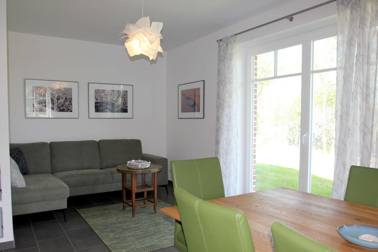 Wassernahes Ferienhaus Mit Meerblick Und Schwimmbadnutzung In Sellin - Ferienhaus Rohrweihe Gager Extérieur photo