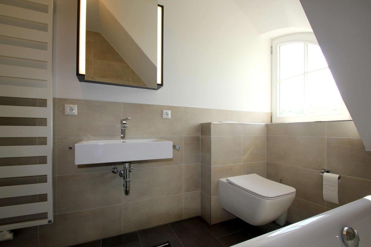 Wassernahes Ferienhaus Mit Meerblick Und Schwimmbadnutzung In Sellin - Ferienhaus Rohrweihe Gager Extérieur photo