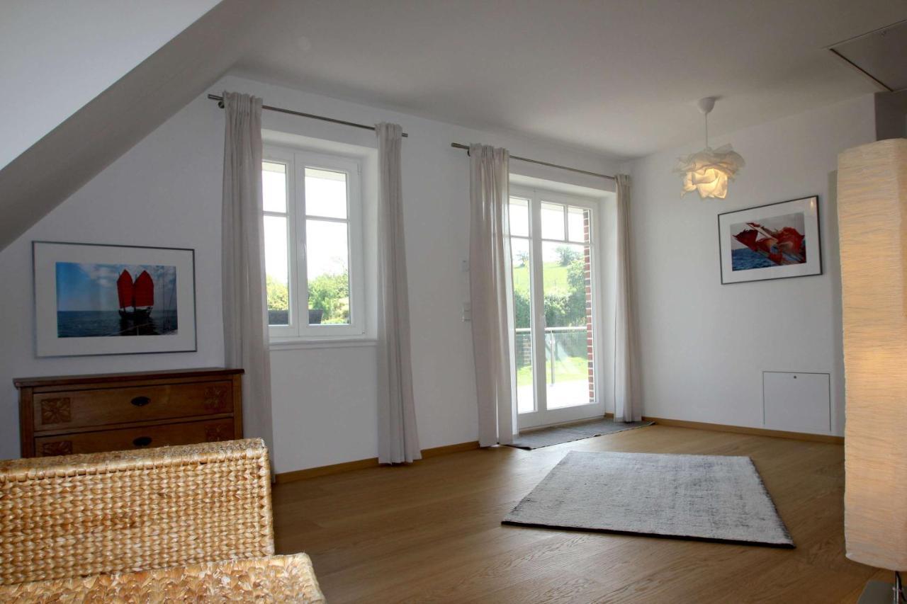 Wassernahes Ferienhaus Mit Meerblick Und Schwimmbadnutzung In Sellin - Ferienhaus Rohrweihe Gager Extérieur photo